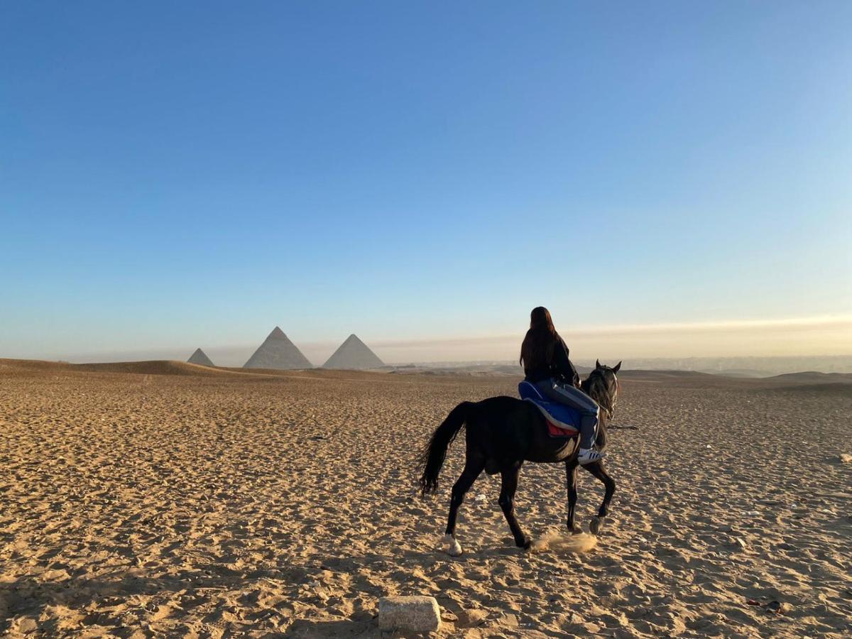 Eagles Pyramids View Otel Kafret el-Gabal Dış mekan fotoğraf