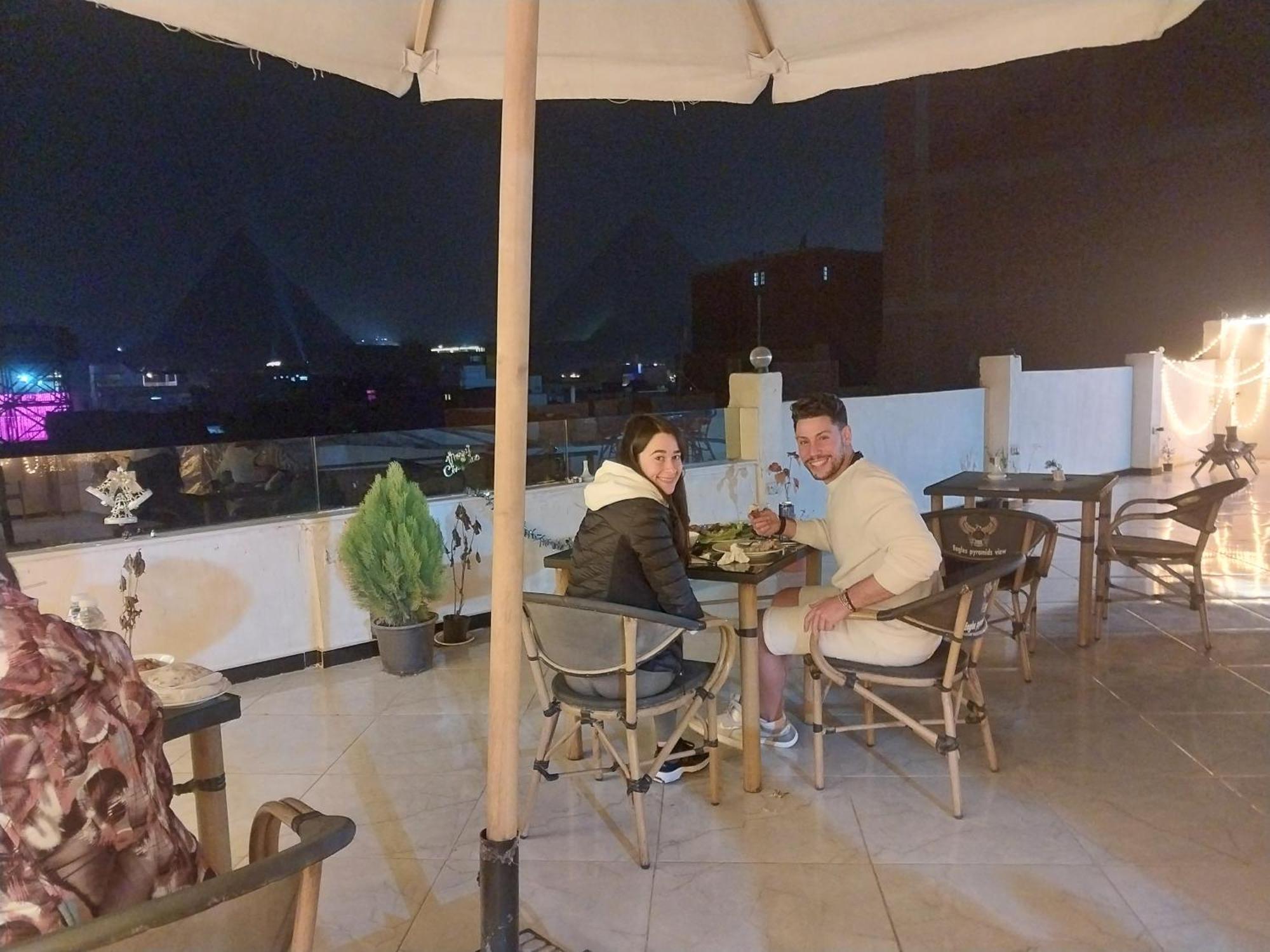 Eagles Pyramids View Otel Kafret el-Gabal Dış mekan fotoğraf