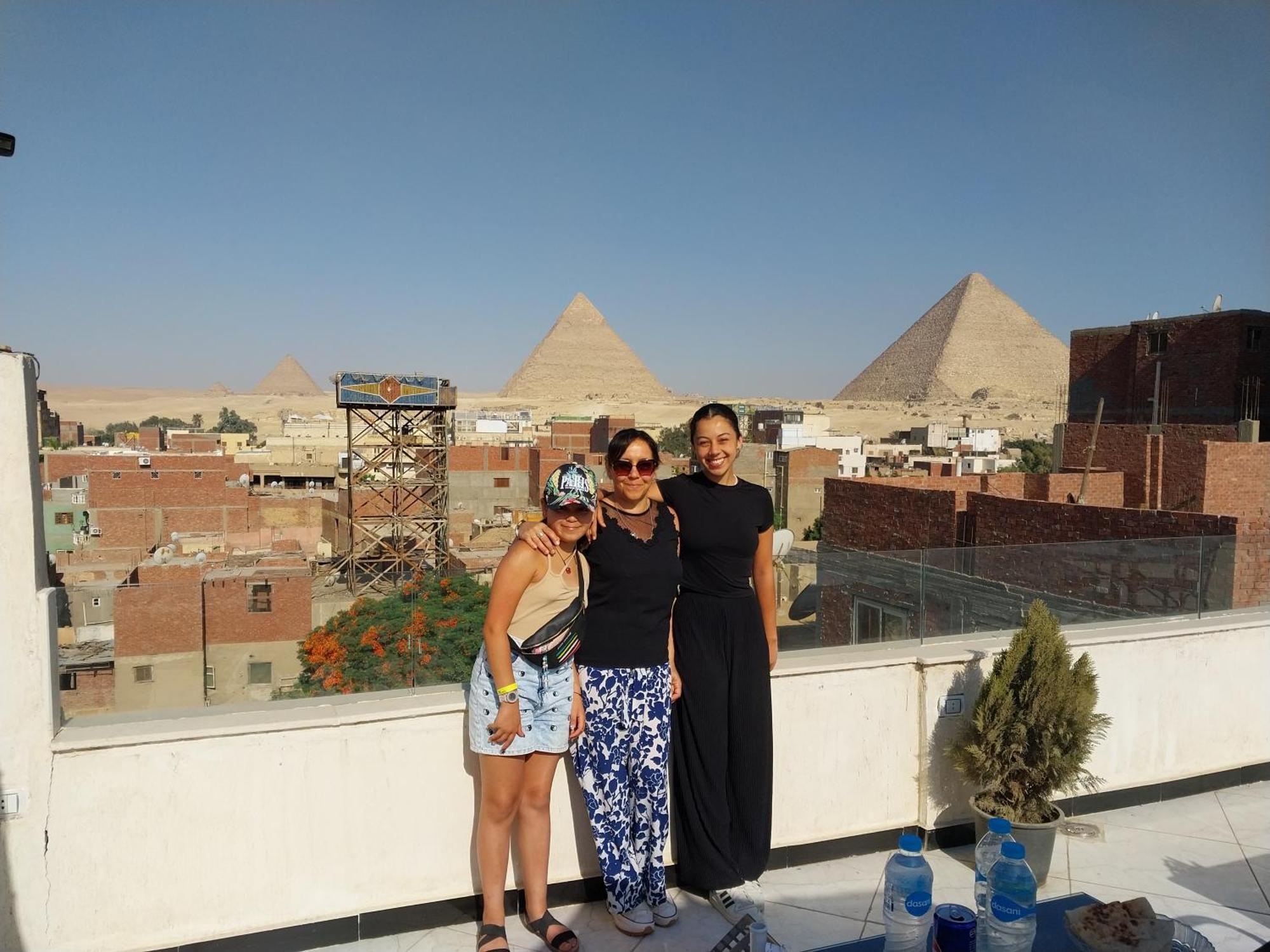 Eagles Pyramids View Otel Kafret el-Gabal Dış mekan fotoğraf