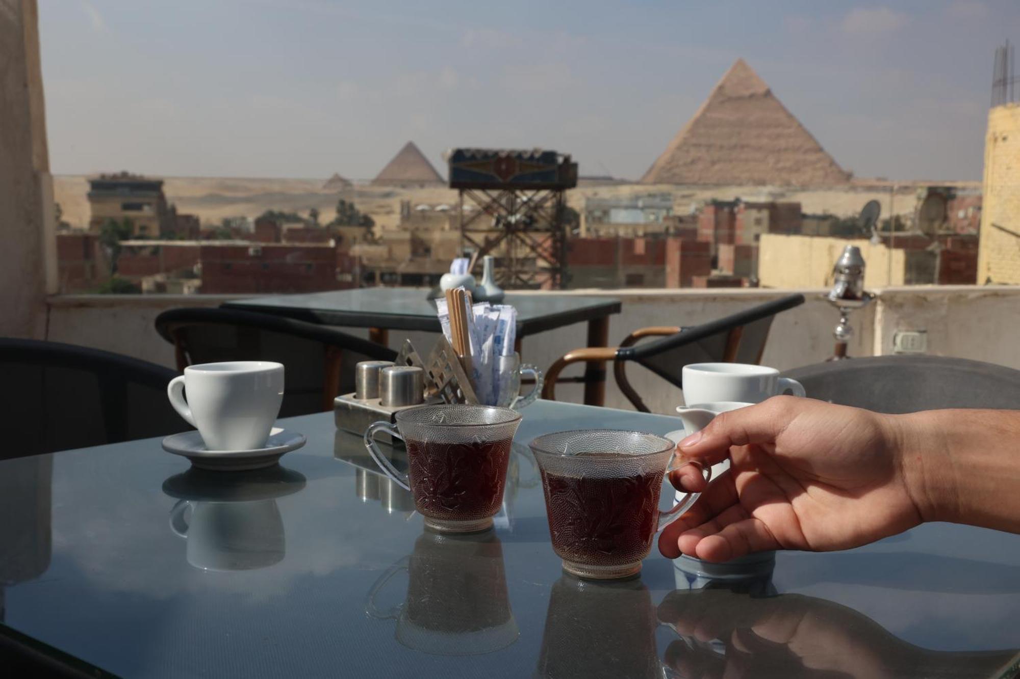 Eagles Pyramids View Otel Kafret el-Gabal Dış mekan fotoğraf